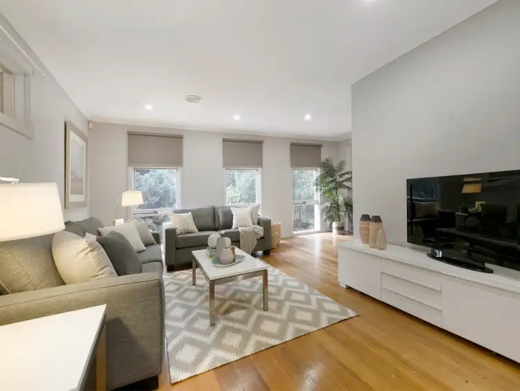 18 Burleigh Court, Frankston VIC 3199