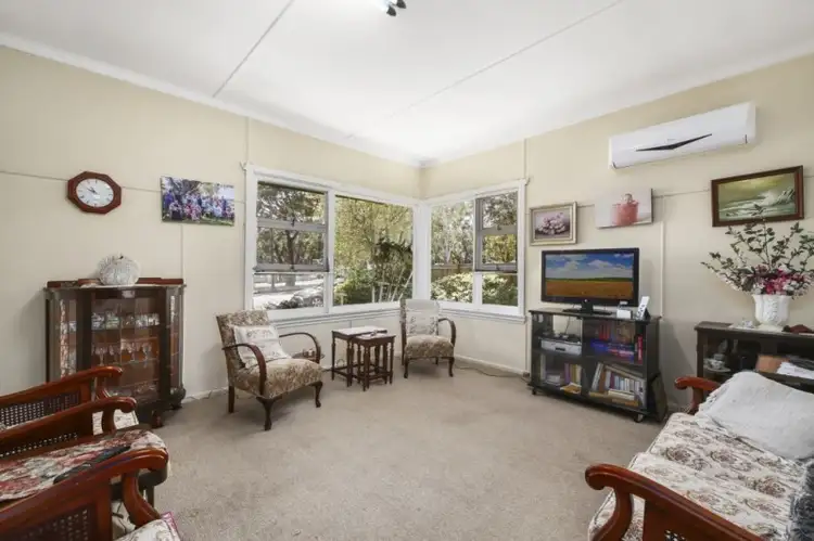 Second view of Homely house listing, 31 Bateau Bay Rd, Bateau Bay NSW 2261