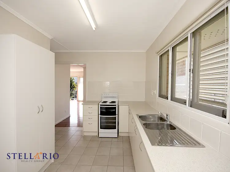 Sixth view of Homely house listing, 90 Zetland Street, Upper Mount Gravatt QLD 4122