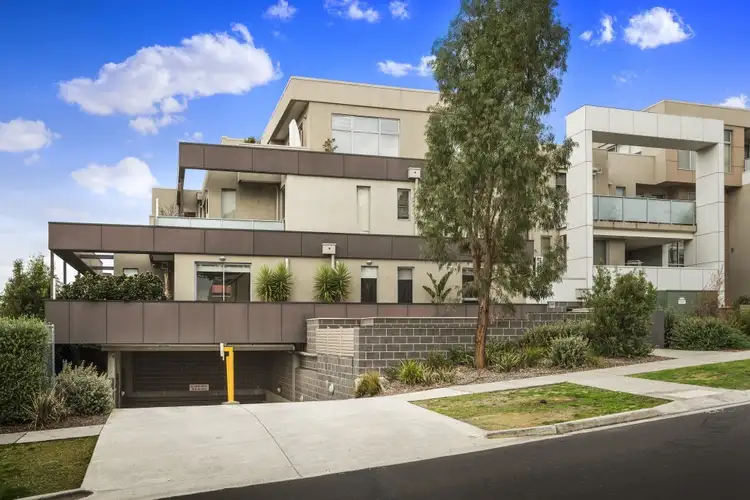 Main view of Homely apartment listing, 3/2-6 Anderson Street, Templestowe VIC 3106