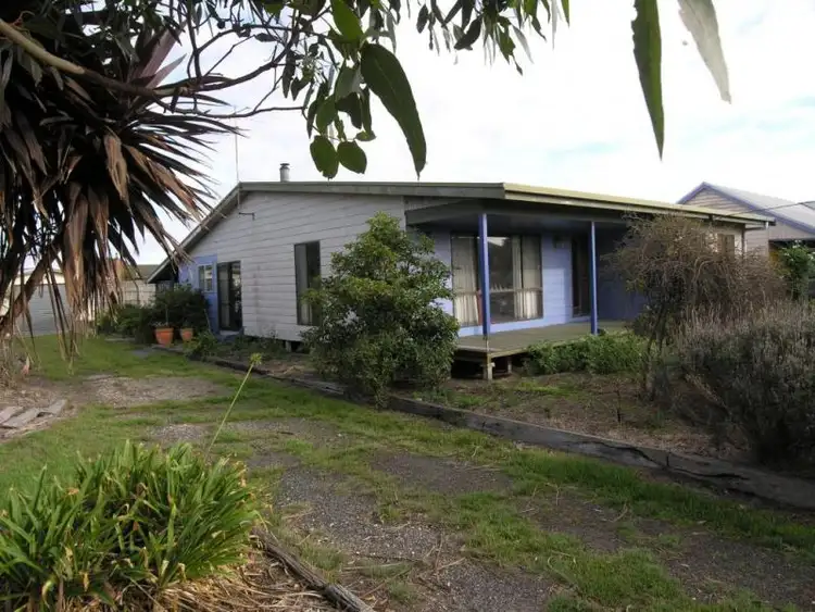 Second view of Homely house listing, 5 Newton Street, Seaspray VIC 3851
