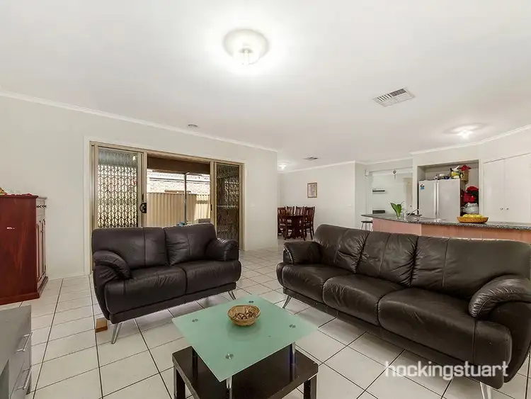 Fifth view of Homely house listing, 3 Bowman Court, Taylors Hill VIC 3037