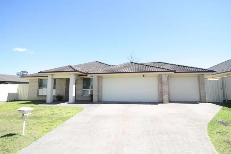 11 Hall Street, Heddon Greta NSW 2321
