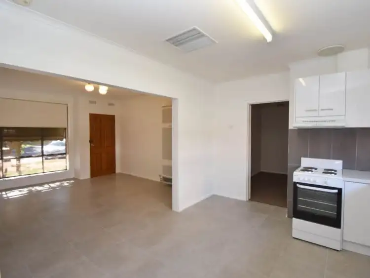 Fourth view of Homely unit listing, 8/12-16 Green Street, Wangaratta VIC 3677