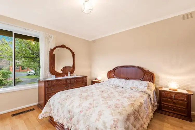 Sixth view of Homely house listing, 8 Rosenthal Crescent, Reservoir VIC 3073