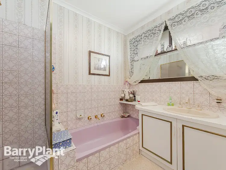 Seventh view of Homely house listing, 27 Reaburn Avenue, St Albans VIC 3021