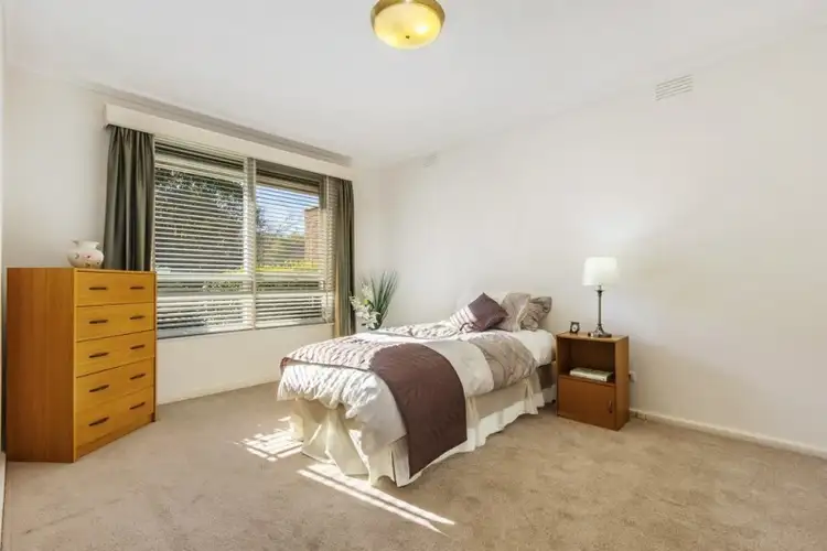Fifth view of Homely unit listing, 2/8 Leopold Crescent, Mont Albert VIC 3127