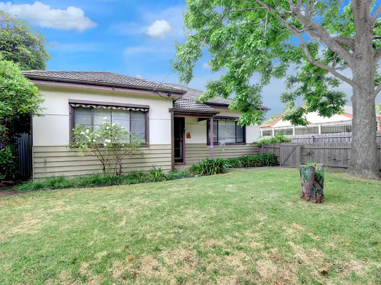 Main view of Homely unit listing, 5A Rosslyn Avenue, Seaford VIC 3198
