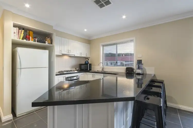 Fifth view of Homely house listing, 37 Saxonwood Drive, Sunbury VIC 3429
