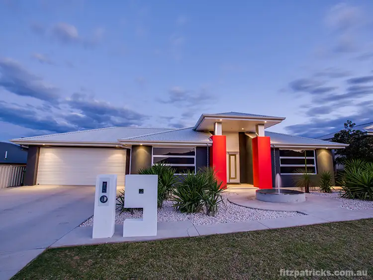 19 Dundale Crescent, Estella NSW 2650