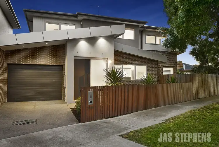 1B Nolan Avenue, Brooklyn VIC 3012