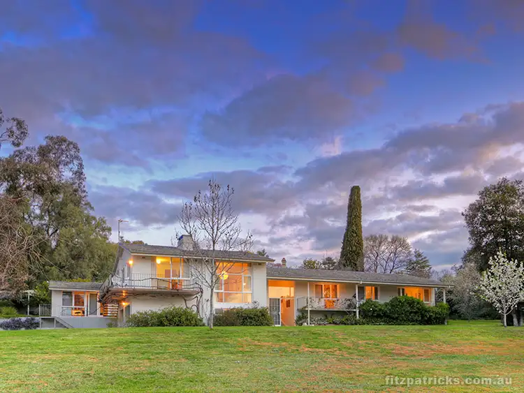 1 Colong Place, Kooringal NSW 2650