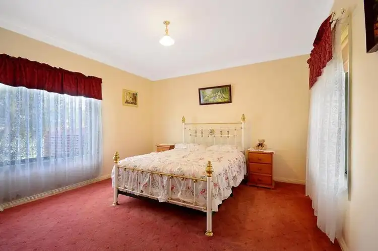 Sixth view of Homely house listing, 18B Nankervis Court, Beechworth VIC 3747