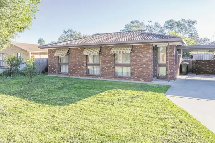 2/33 Mitchell Street, Kangaroo Flat VIC 3555