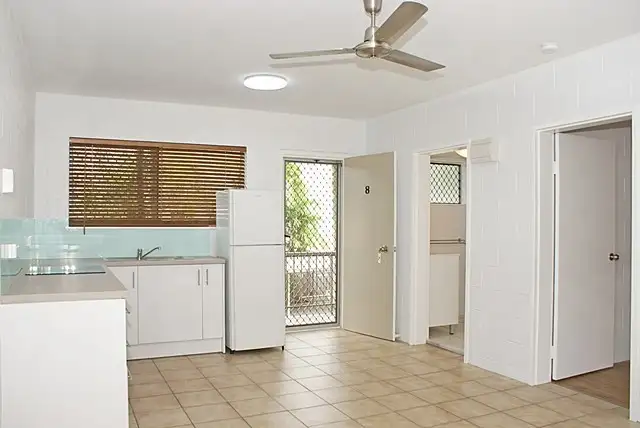 8/71-73 Moore Street, Trinity Beach QLD 4879