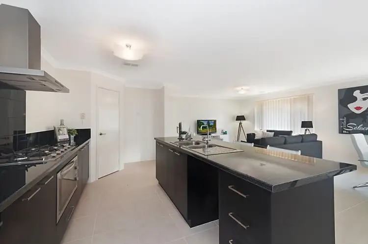 Fifth view of Homely house listing, 7 Mercado Way, Alkimos WA 6038