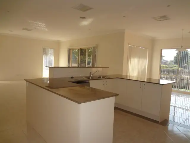 2 Kelly Terrace
