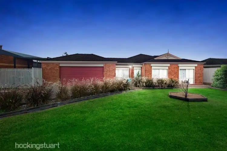 6 Grosvenor Court, Melton West VIC 3337