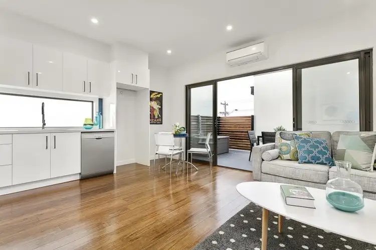 Second view of Homely unit listing, 2/100 Manningham Road, Bulleen VIC 3105