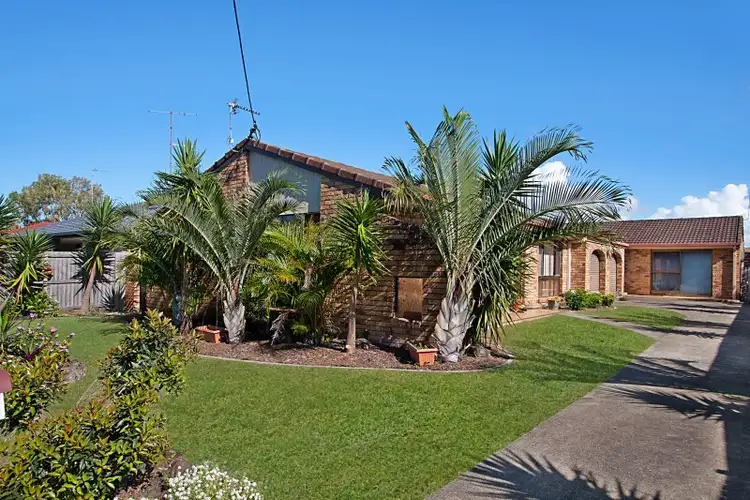 Sixth view of Homely semi-detached listing, 2/9 Bambaroo Cres, Tweed Heads NSW 2485