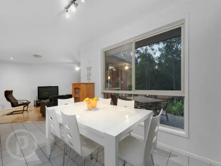 Fifth view of Homely house listing, 8 Sherborne Place, Chapel Hill QLD 4069