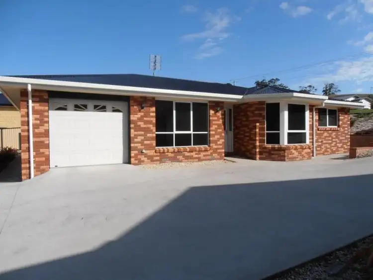 Fifth view of Homely villa listing, 1/123 South Road,, Ulverstone TAS 7315