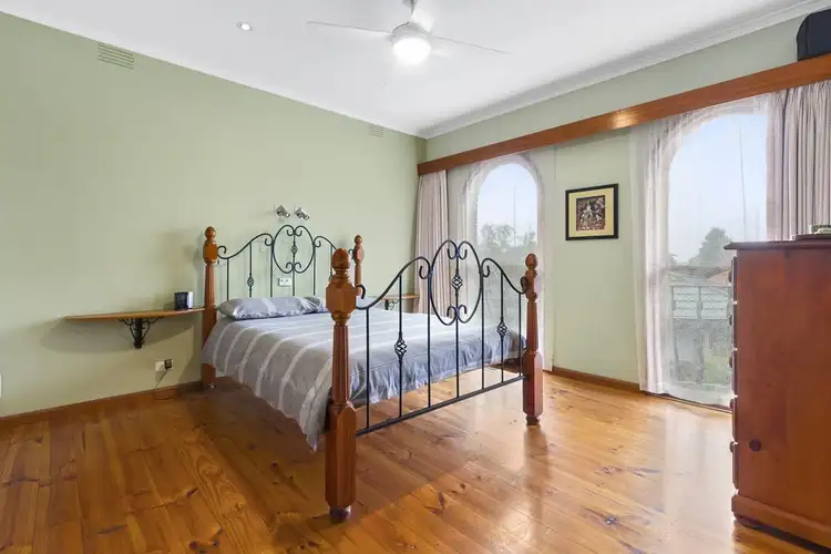 Sixth view of Homely house listing, 10 Danene Court, Vermont South VIC 3133