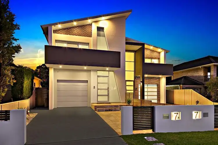 7A Kingston Avenue, Panania NSW 2213