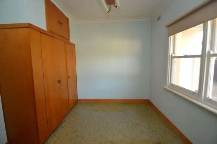 Fifth view of Homely house listing, 6 Esmond Street, Wangaratta VIC 3677