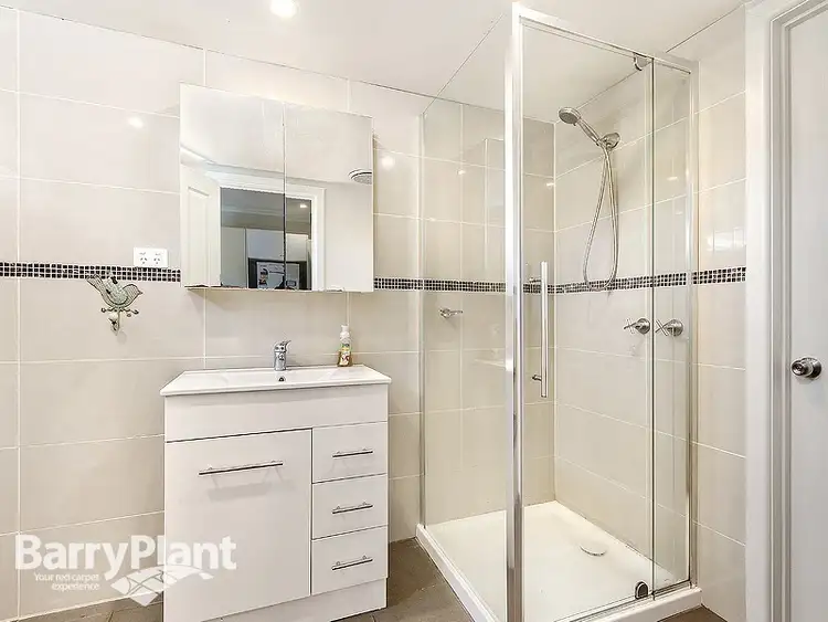 Fifth view of Homely unit listing, 1/2 Peter Court, St Albans VIC 3021