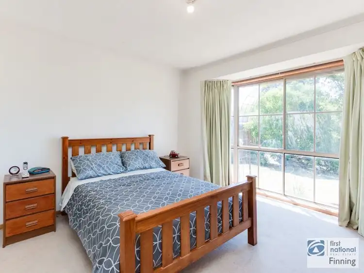 Seventh view of Homely house listing, 6 Julia Court, Cranbourne North VIC 3977