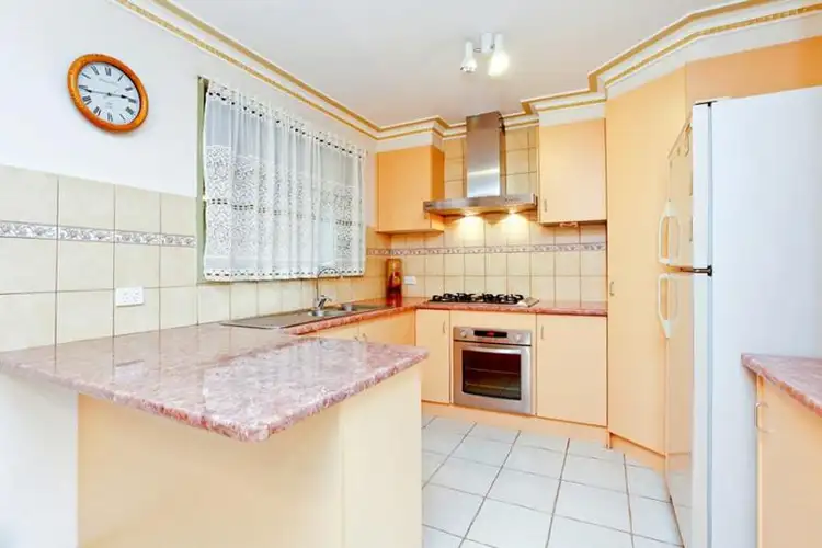 Fifth view of Homely house listing, 10 Alsace Avenue, Hoppers Crossing VIC 3029