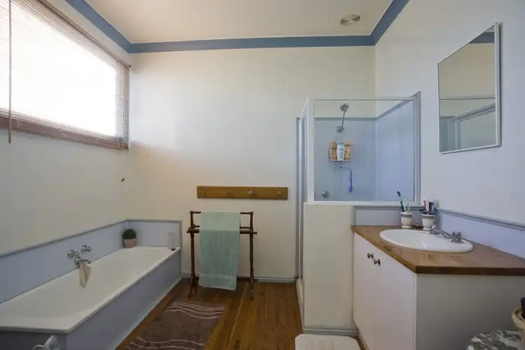 Fifth view of Homely unit listing, 2/84 Beach Road, Torquay VIC 3228
