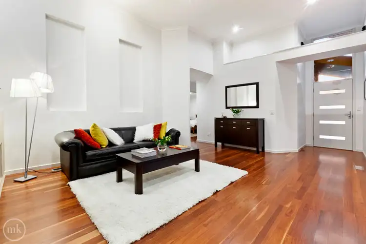 Second view of Homely house listing, 5 Longfield Court, Watsonia North VIC 3087