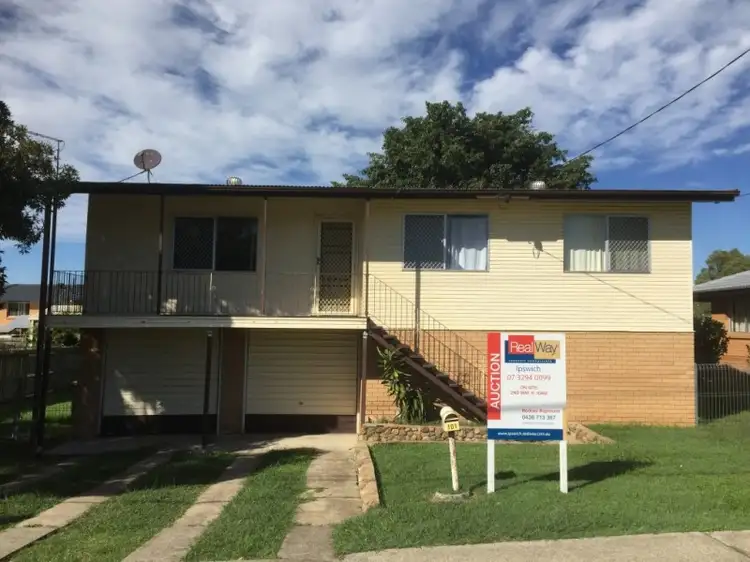 101 Robertson Road, Raceview QLD 4305