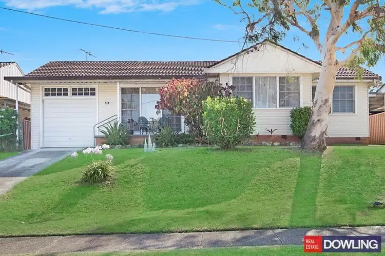 10 Lyndel Parade, Shortland NSW 2307