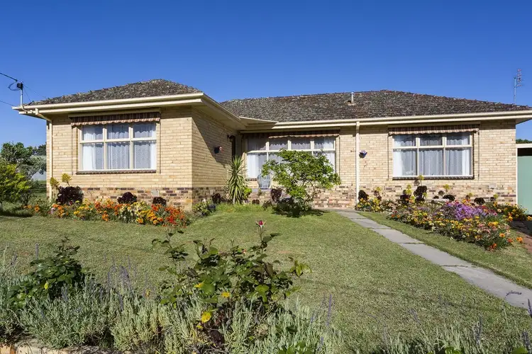 Main view of Homely house listing, 3 Baslar Court, Kangaroo Flat VIC 3555