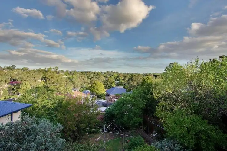 Second view of Homely house listing, 8 Lister Court, Ringwood VIC 3134