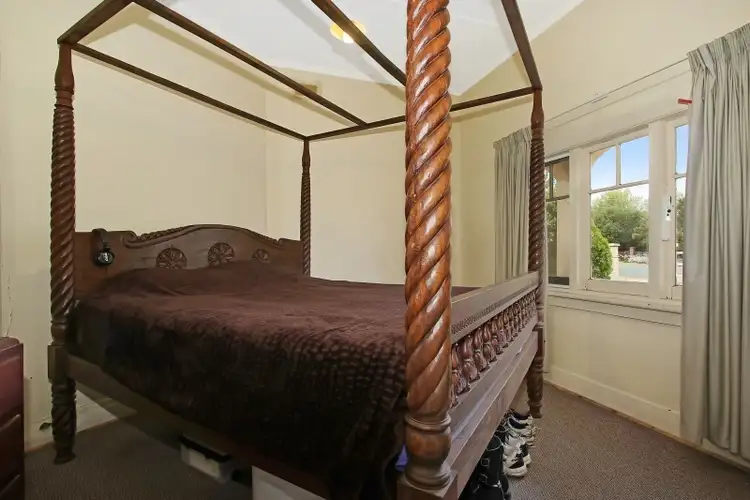 Sixth view of Homely house listing, 15 Mellish Street, Beechworth VIC 3747