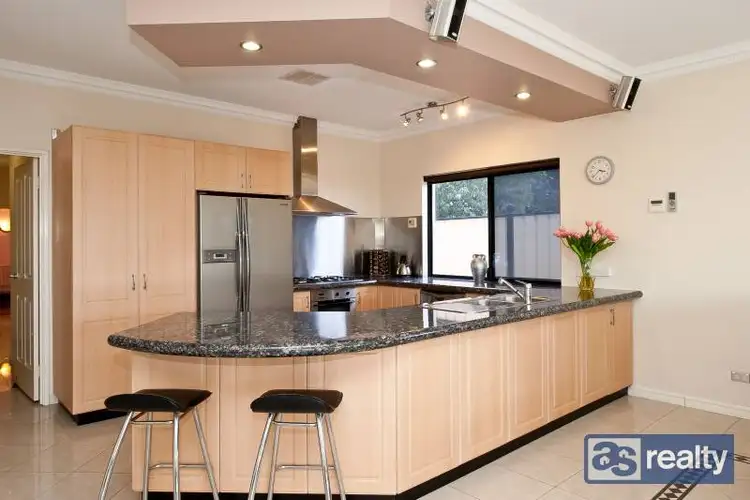 Fifth view of Homely house listing, 4 Kemp Place, Morley WA 6062