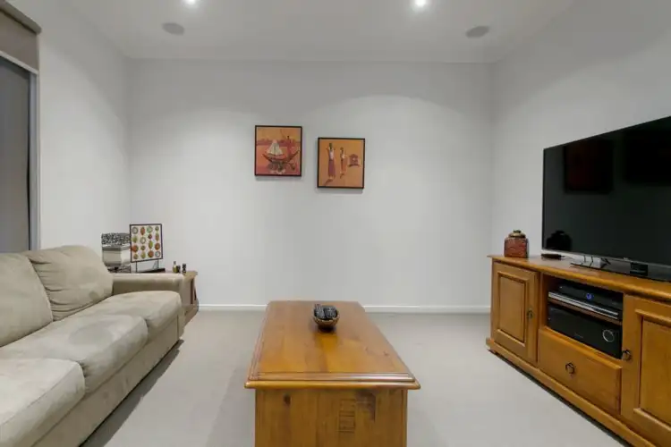 Fifth view of Homely house listing, 19 Greenside Circuit, Sandhurst VIC 3977