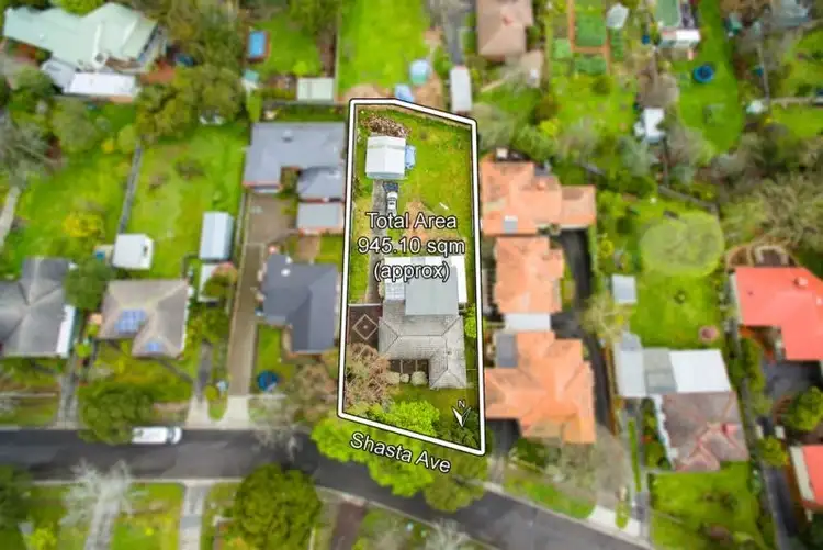 10 Shasta Avenue, Ringwood East VIC 3135