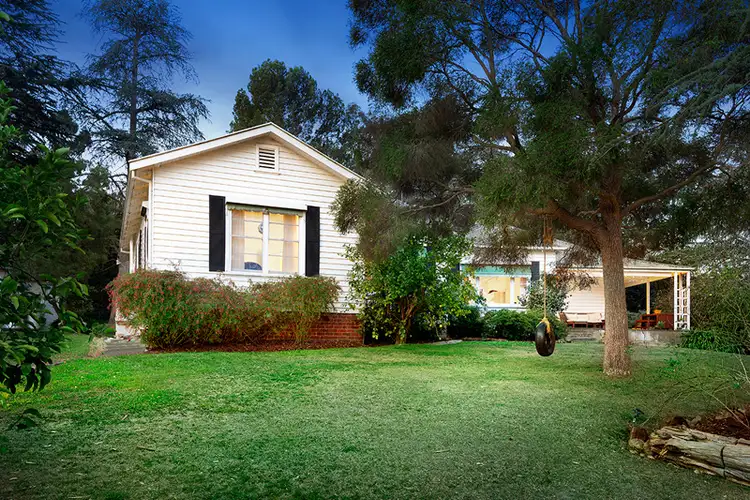 Second view of Homely house listing, 400 Banyule Road, Viewbank VIC 3084