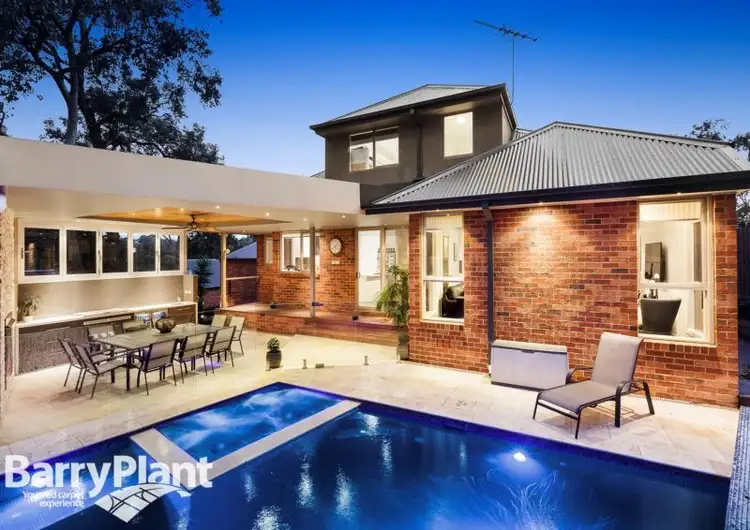 17 Elmo Road, Montmorency VIC 3094