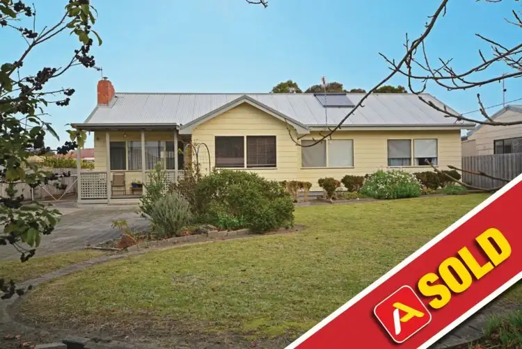 35 Waterford Avenue, Portland VIC 3305