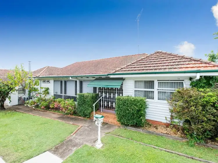 43 Sefton Avenue, Clayfield QLD 4011