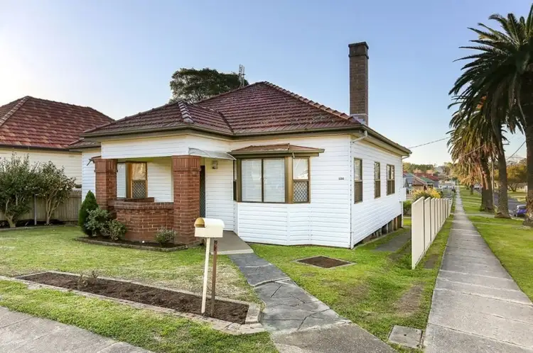 120 Crebert Street, Mayfield NSW 2304