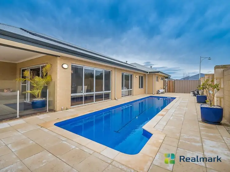31 Maroma Loop, Burns Beach WA 6028