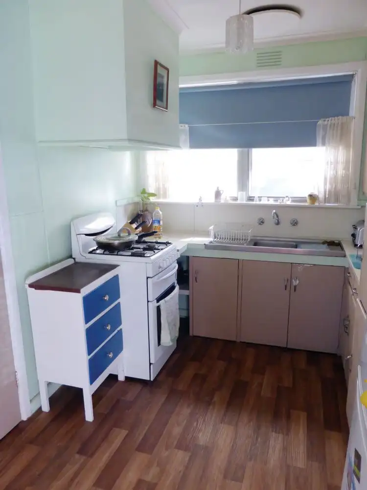 Fifth view of Homely house listing, 1 Langlands Street, Horsham, Horsham VIC 3400