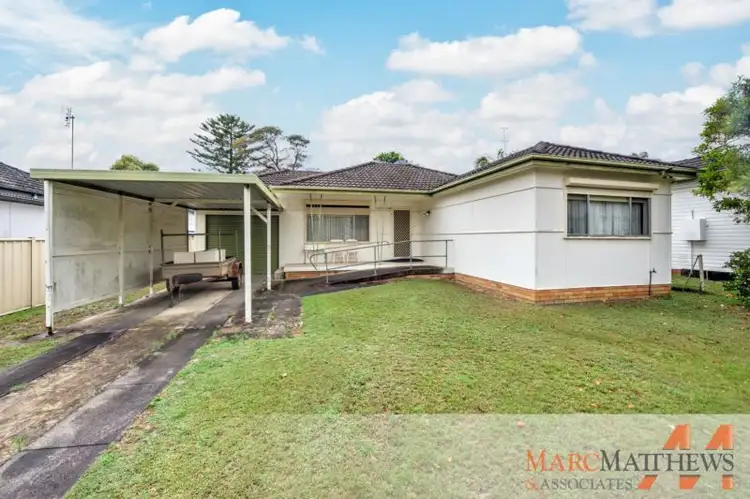 30 Cogra Road, Woy Woy NSW 2256